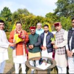 मुख्यमंत्री को बैरासकुंड महाशिवरात्रि मेले का आमंत्रण