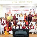 संस्कृत छात्र प्रतिभा सम्मान समारोह में सीएम धामी, छात्रवृत्तियां वितरित