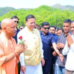 योगी आदित्यनाथ पहुंचे यमकेश्वर, पैतृक गांव पंचूर में धार्मिक कार्यक्रम में होंगे शामिल