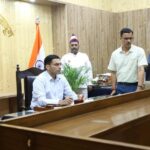 एटीएस कॉलोनी में दहशत फैलाने वाले बिल्डर पर डीएम सविन बंसल का कड़ा प्रहार, गुंडा एक्ट में 06 माह के लिए देहरादून से किया जिला बदर