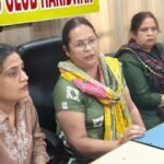 बेटे की छवि खराब करने के लिए लगाए जा रहे आरोप-सीता देवी