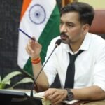 जनसमस्याओं के निस्तारण में लापरवाही बर्दाश्त नहीं, जिलाधिकारी डॉ. आशीष चौहान ने सुनीं 164 शिकायतें