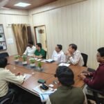 पीएम आवास योजना के कार्यों में देरी पर सचिव आवास डॉ. आर राजेश कुमार सख्त, धीमी प्रगति पर जताई नाराजगी, 15 अगस्त से पहले परियोजनाएं पूरी करने के निर्देश