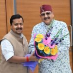 कैबिनेट मंत्री सतपाल महाराज ने भाजपा के राष्ट्रीय अध्यक्ष नितिन नबीन से की शिष्टाचार भेंट