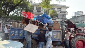 प्रेम नगर चौक से चंद्राचार्य चौक तक की गई कार्रवाई
