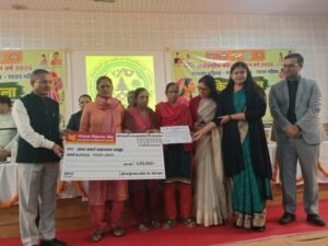 ‎सीडीओ वरुणा अग्रवाल ने रानीचौरी में आयोजित किसान मेले में किया प्रतिभाग, विभिन्न विभागों के स्टॉलों का किया निरीक्षण